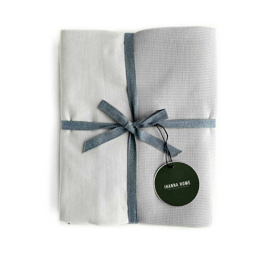 Stígur borðdúkur natur