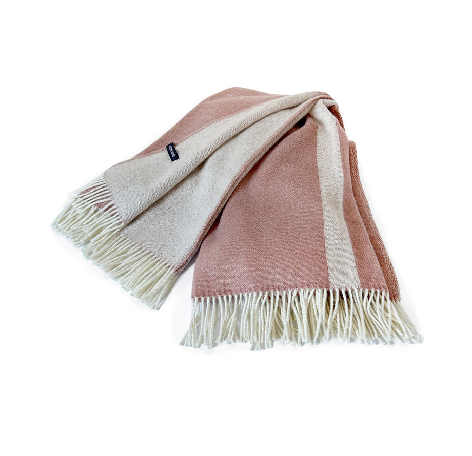Arfur Ullarteppi bleikt / beige – ihanna.is