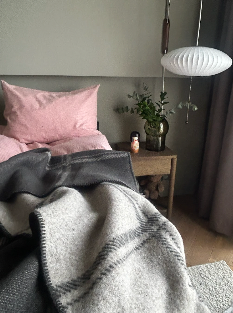 Bústaður Ullarteppi grátt / beige