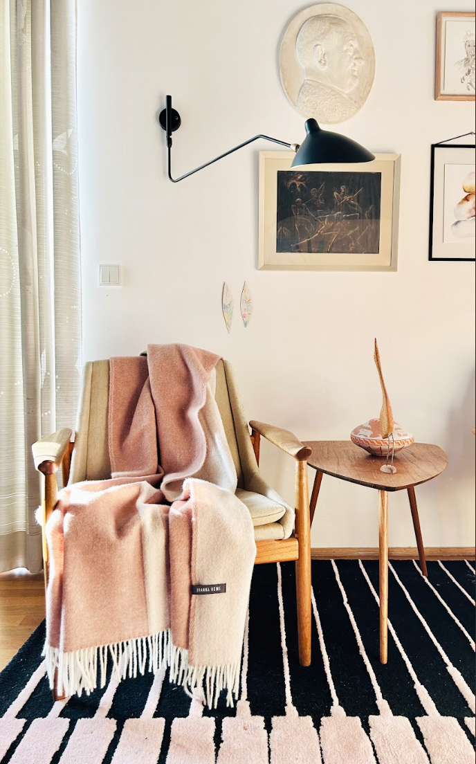 Arfur Ullarteppi bleikt / beige