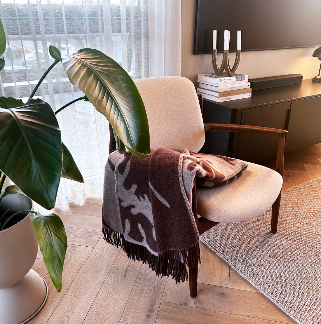 Þari Ullarteppi beige/brúnn