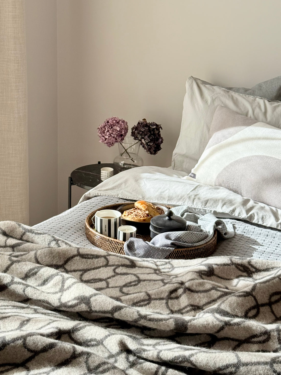 Loops Ullarteppi grátt/beige