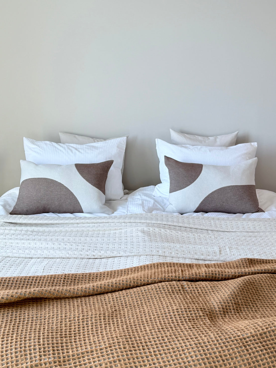 Bogar púði brúnn / natur